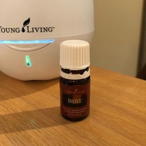Young Living Thieves. 5ml bottle